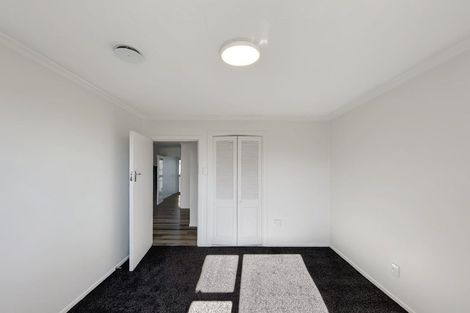 Photo of property in 128 Oteramika Road, Seaward Bush, Invercargill, 9871