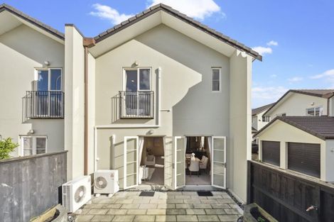 Photo of property in 187m Great South Road, Greenlane, Auckland, 1051