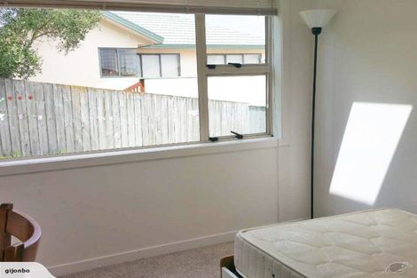 Photo of property in 6 Ponderosa Drive, Oteha, Auckland, 0632