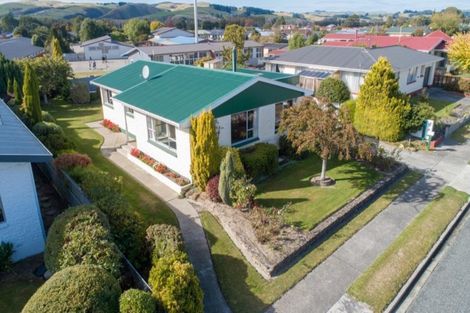 Photo of property in 19 Vera Street, Gore, 9710