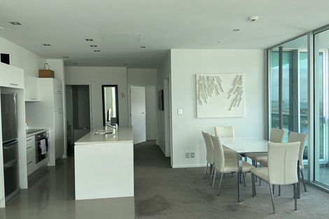 Photo of property in Sentinel Apartments, 904/3 Northcroft Street, Takapuna, Auckland, 0622