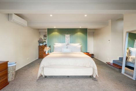 Photo of property in 24 Rothesay Place, Dinsdale, Hamilton, 3204