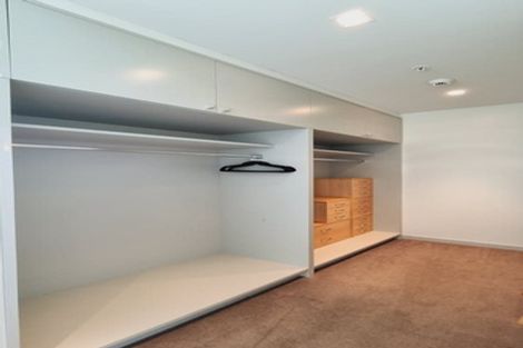 Photo of property in 9 Chews Lane, Wellington Central, Wellington, 6011