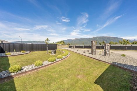 Photo of property in 136 Howden Street, Te Anau, 9600