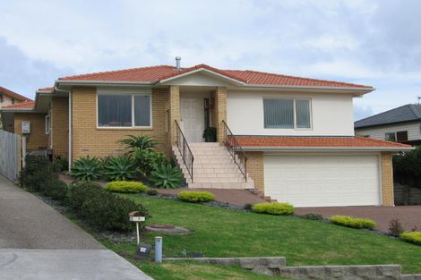 Photo of property in 6 Brittany Drive, Henderson, Auckland, 0612