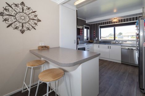 Photo of property in 195 Grove Place, Tinwald, Ashburton, 7700