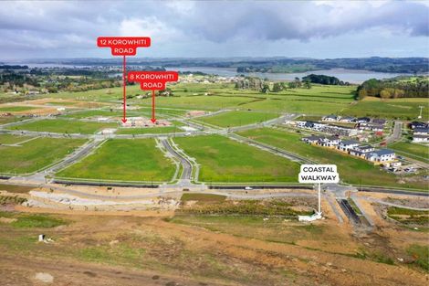 Photo of property in 12 Korowhiti Road, Clarks Beach, 2122