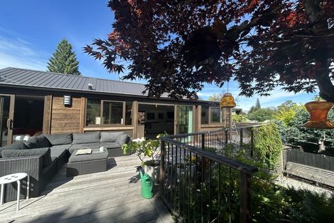 Photo of property in 47 Adamson Drive, Arrowtown, 9302