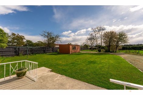 Photo of property in 60 Timaru Road, Waimate, 7924