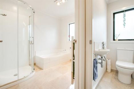 Photo of property in 39a Merton Crescent, Pirimai, Napier, 4112