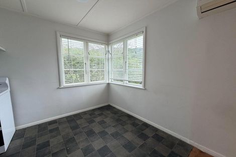Photo of property in 28 Judd Crescent, Naenae, Lower Hutt, 5011