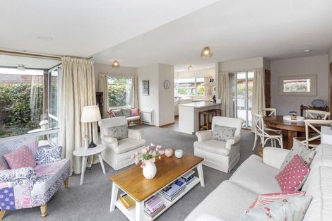 Photo of property in 373b Harewood Road, Bishopdale, Christchurch, 8053