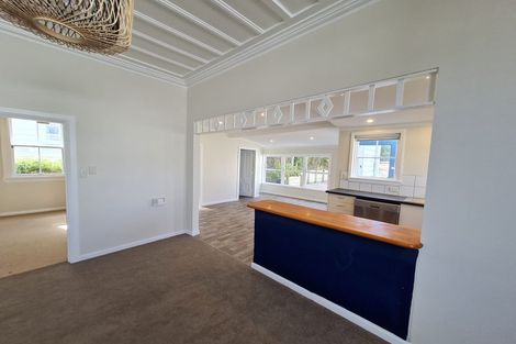 Photo of property in 11 Angus Avenue, Berhampore, Wellington, 6023