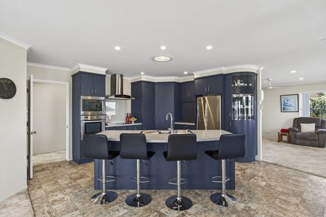 Photo of property in 38 Karamea Street, Whalers Gate, New Plymouth, 4310