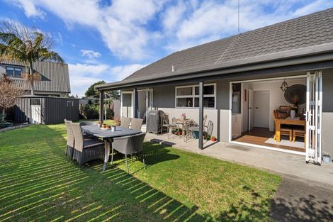 Photo of property in 12 Knox Place, Greerton, Tauranga, 3112
