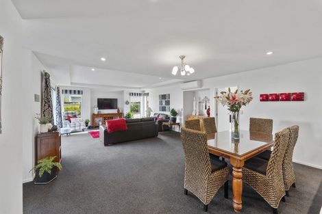 Photo of property in 5 Gilchrist Place, Kaiapoi, 7630