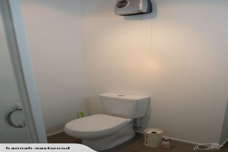 Photo of property in 11/2 Onslow Road, Khandallah, Wellington, 6035