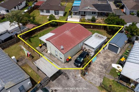 Photo of property in 1/142 Shifnal Drive, Randwick Park, Auckland, 2105