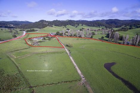 Photo of property in 536 Helmsdale Road, Waipu, 0582