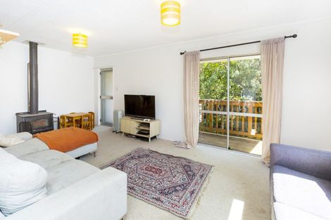 Photo of property in 11 Beryl Grove, Birchville, Upper Hutt, 5018