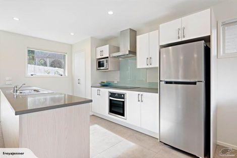 Photo of property in 18 Brownlee Place, Pukekohe, 2120