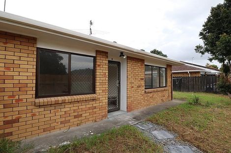 Photo of property in 2/10 Airfield Road, Takanini, 2112