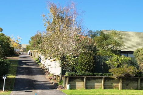 Photo of property in 3 Matterhorn Crescent, Northpark, Auckland, 2013