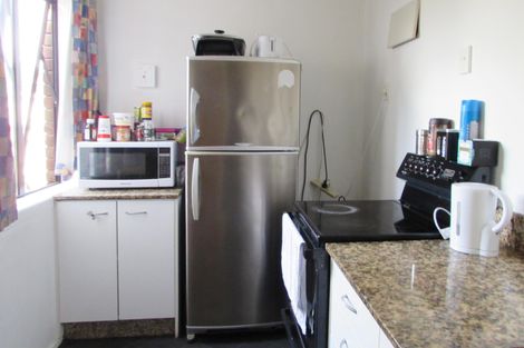 Photo of property in 2/24 Cosgrave Road, Papakura, 2110