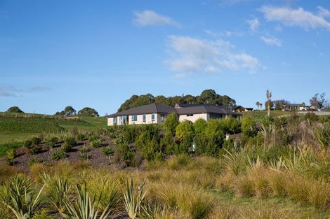 Photo of property in 370 Pomona Road, Tasman, Upper Moutere, 7173