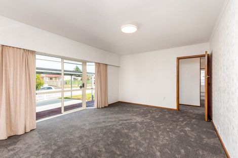 Photo of property in 24 Dalesford Street, Silverdale, Hamilton, 3216