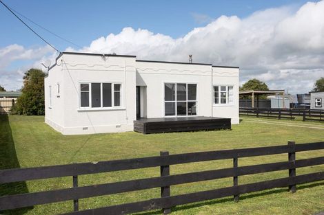 Photo of property in 12 Rira Street, Marton, 4710