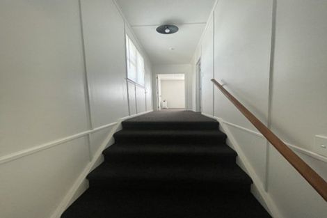 Photo of property in 5 Birdie Place, Red Beach, 0932