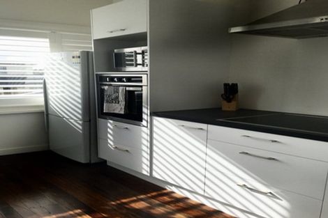 Photo of property in 16 Albert Road, Devonport, Auckland, 0624