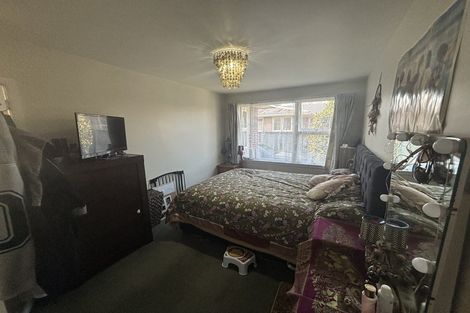 Photo of property in 2/10 Aorangi Road, Bryndwr, Christchurch, 8053