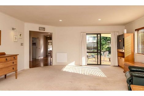 Photo of property in 21a Oakridge Drive, Kerikeri, 0230