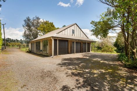 Photo of property in 42 Walker Road West, Aongatete, 3178