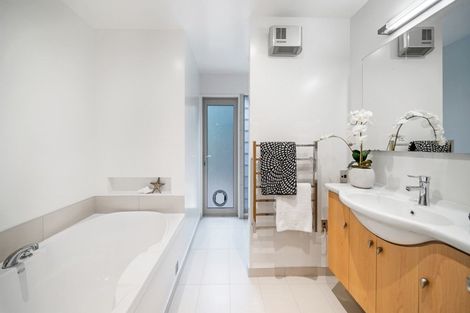 Photo of property in 4 Yelverton Place, Huntsbury, Christchurch, 8022