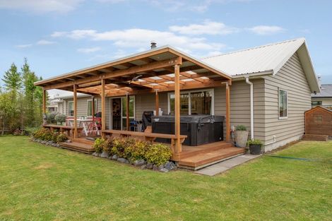 Photo of property in 8 Ngahana Place, Turangi, 3334