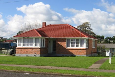 Photo of property in 13 Guthrey Place, Otara, Auckland, 2023