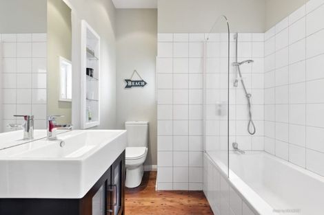 Photo of property in 55 Palm Avenue, Lyall Bay, Wellington, 6022