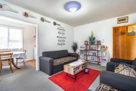 Photo of property in 22 Laxon Avenue, Otara, Auckland, 2025