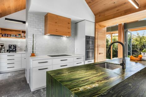 Photo of property in 58 Garden Road, Merivale, Christchurch, 8014