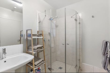 Photo of property in 3/124 Stancombe Road, Flat Bush, Auckland, 2016