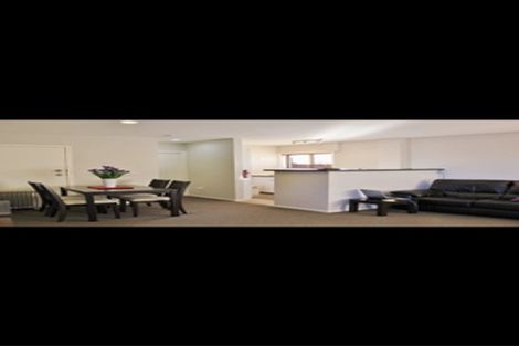 Photo of property in 1/9-11 Masterton Road, Rothesay Bay, Auckland, 0630