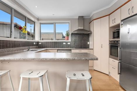 Photo of property in 44 Riverside Drive, Whakatane, 3120