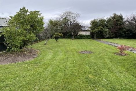 Photo of property in 15 Botanical Road, Takaro, Palmerston North, 4412