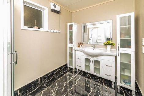 Photo of property in 100 Western Line, Brunswick, Whanganui, 4571