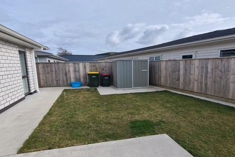 Photo of property in 28 Manor Park Road, Manor Park, Lower Hutt, 5019
