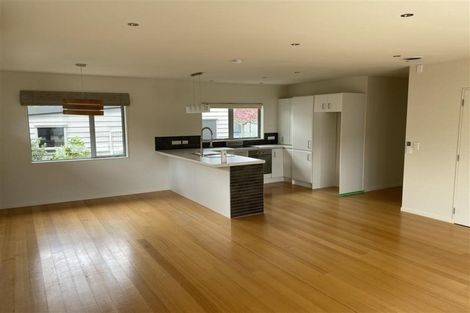 Photo of property in 250a Fergusson Drive, Heretaunga, Upper Hutt, 5018