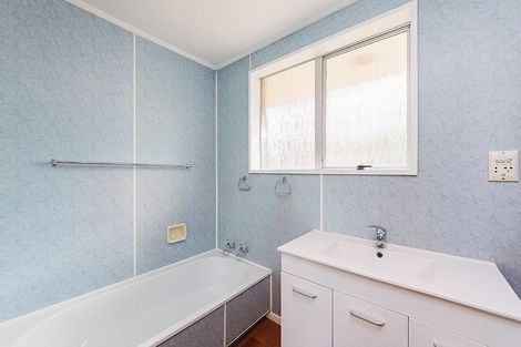 Photo of property in 3 Frimley Street, Awapuni, Palmerston North, 4412